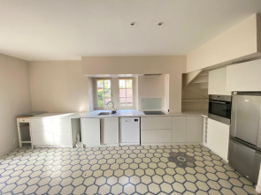 Appartement en location &agrave; Corenc / 4 pi&egrave;ces 120 m&sup2;