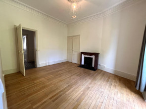 Appartement en vente à Grenoble / 3 pièces 86 m²