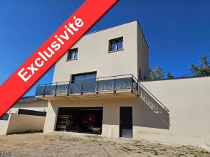 Maison en vente &agrave; Oyonnax / 4 pi&egrave;ces 140 m&sup2;
