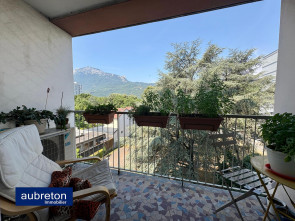 Appartement en vente &agrave; Grenoble / 5 pi&egrave;ces 86 m&sup2;