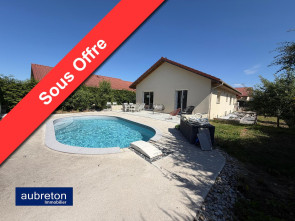 Maison en vente &agrave; St etienne de st geoirs / 5 pi&egrave;ces 92 m&sup2;